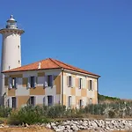 Welcoming Flat With Private Garden-beahost Apartamento Bibione
