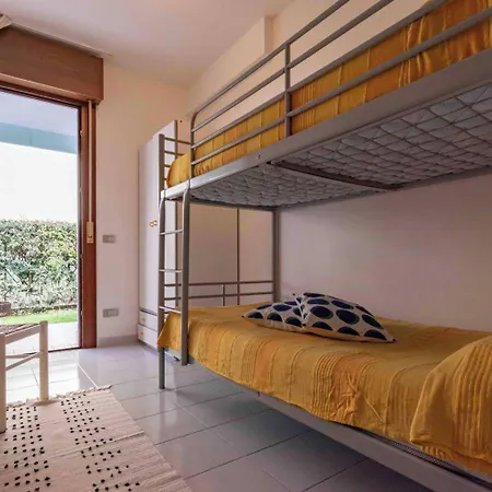 Appartamento Welcoming Flat Just A Short Walk From The Sea *
