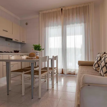 Apartament Welcoming Flat Just A Short Walk From The Sea