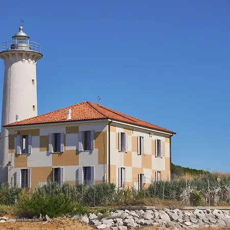 Apartament Welcoming Flat Just A Short Walk From The Sea *
